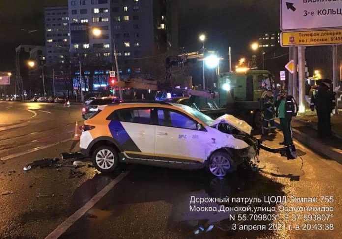 Авария каршеринга