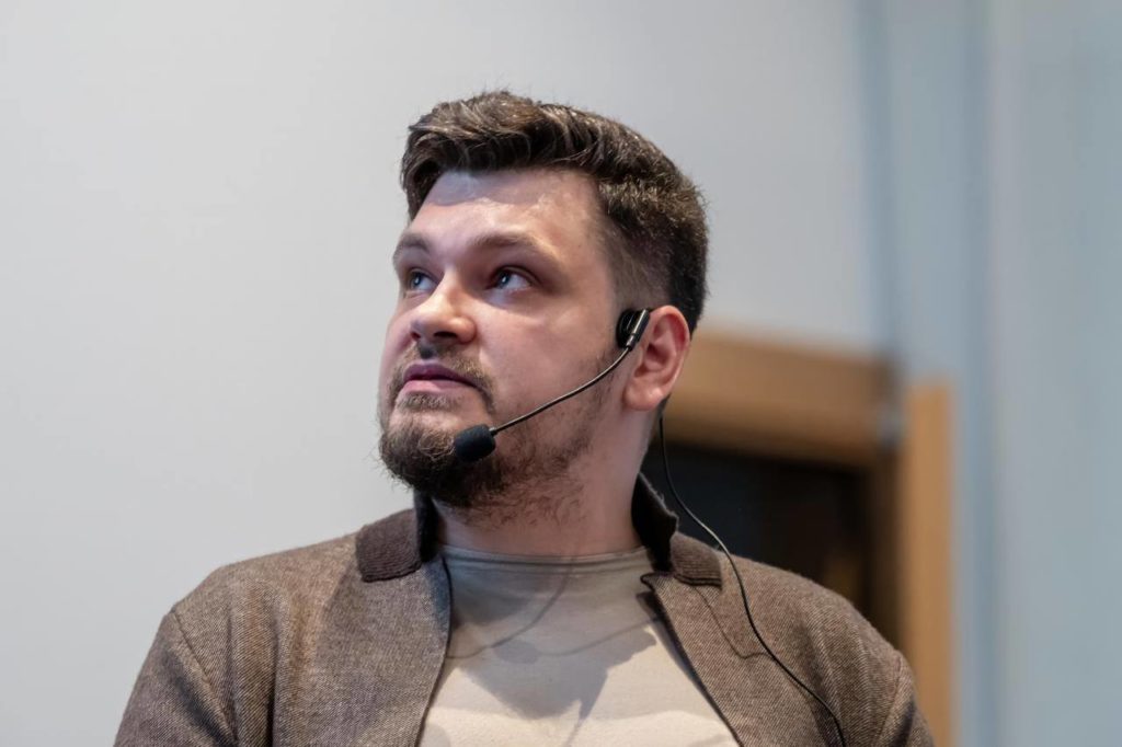 Зумерский наплыв в цифровой шеринг